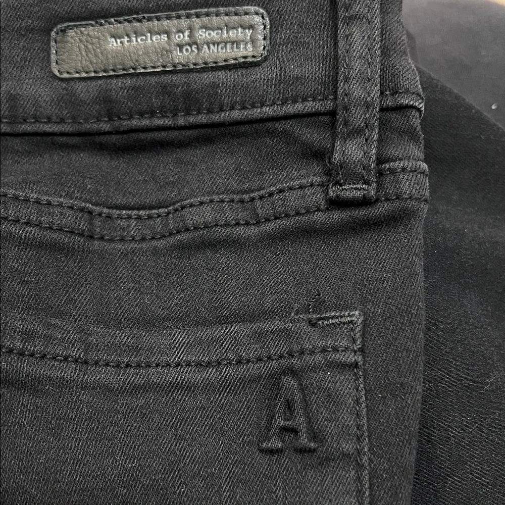 Articles Of Society skinny Black Jeans with silver metallic stripe sz 28 EUC